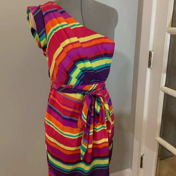 As You Wish Dresses & Skirts - Vibrant striped one shoulder dress, Sz 7